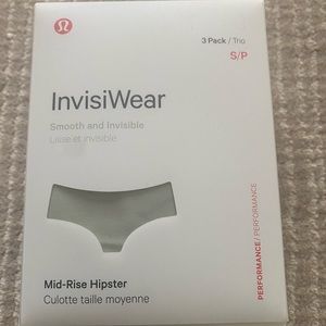 NWT Lululemon InvisiWear underwear size small